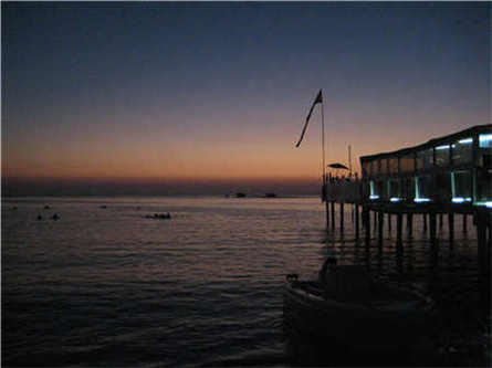 環(huán)錘破碎機(jī)基礎(chǔ)設(shè)計